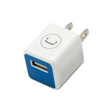 UNNO USB WALL CHARGER 1A PW5051WT